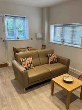 Dartmoor View one bedroom Apartment Dog Friendly Close To Town FREE PARKING